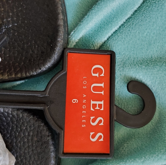 Guess Flip Flop sold - Picture 2 of 4